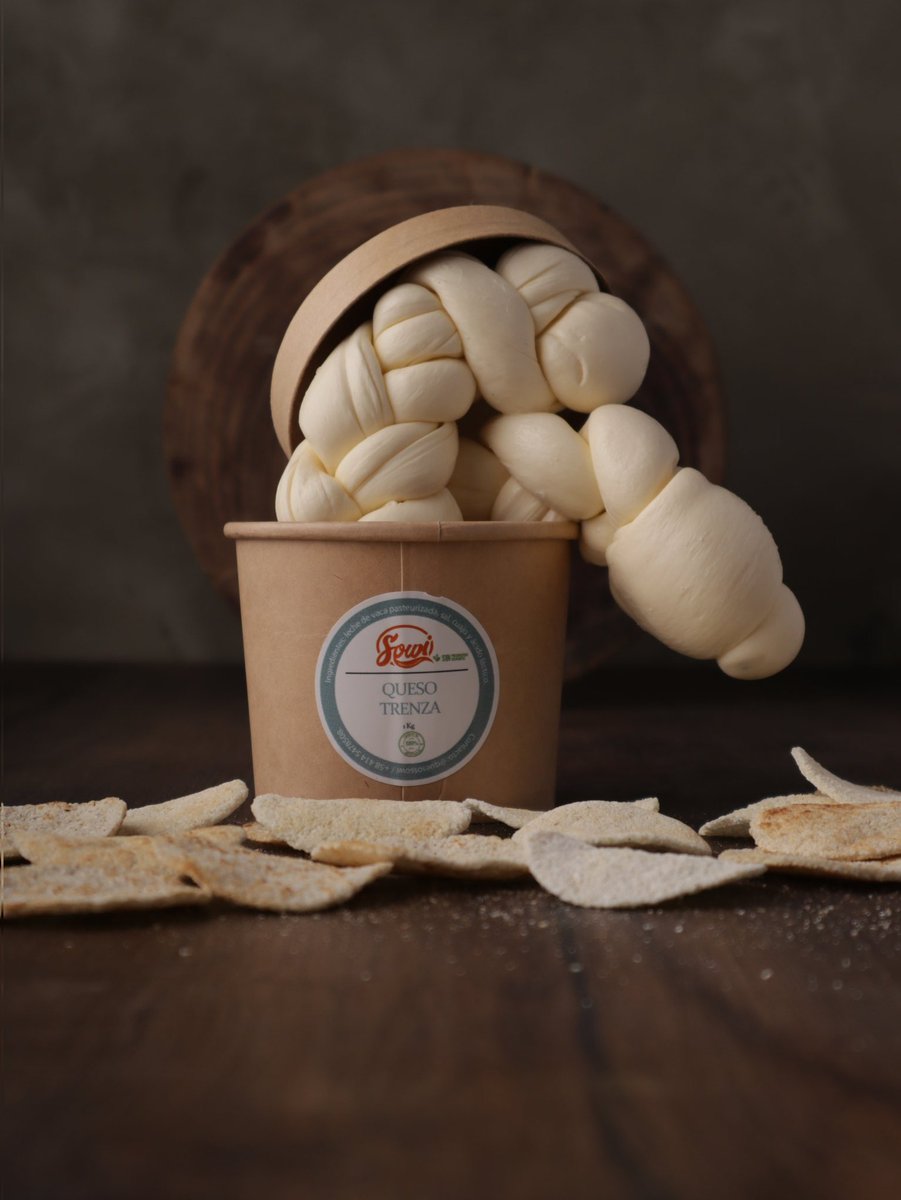 quesossowi's tweet photo. -Que tal si te unes a esta trenza de queso fresquita para acompañarla con lo que te provoque...arepita caliente, cachapa, pancito, galletas, casabitos o sola...

-¡No te quedes con las ganas y pídela! Nos consigues a través de nuestra tiendita online en @emall.ve https://t.co/NDX1m9Q7BR