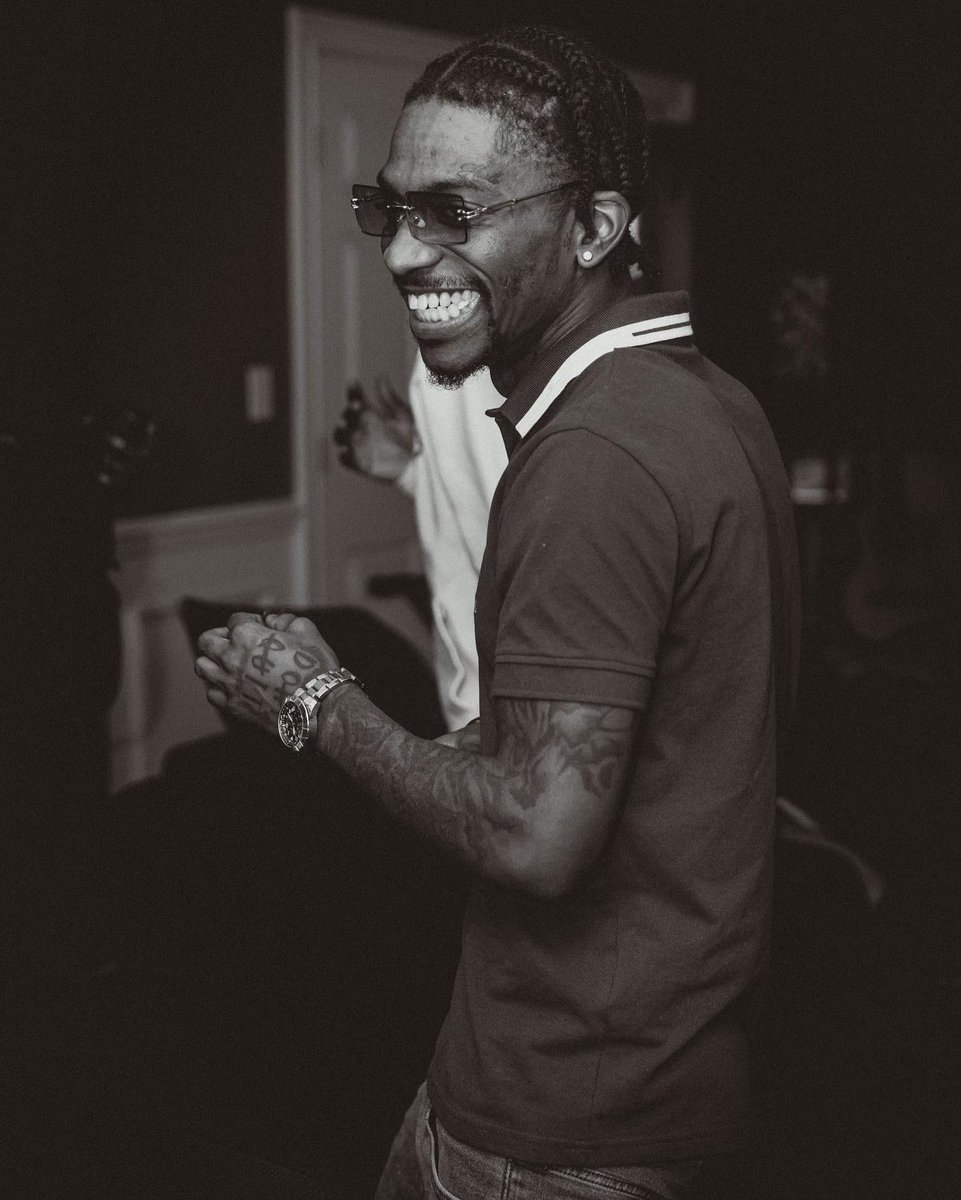TaeeFye's tweet photo. Same Ole Fye💨 https://t.co/PFkSE5WQAP