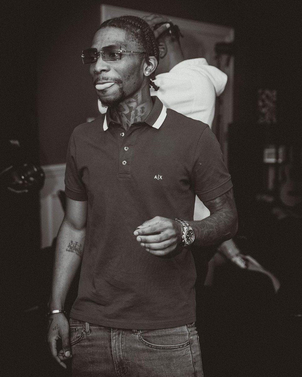 TaeeFye's tweet photo. Same Ole Fye💨 https://t.co/PFkSE5WQAP