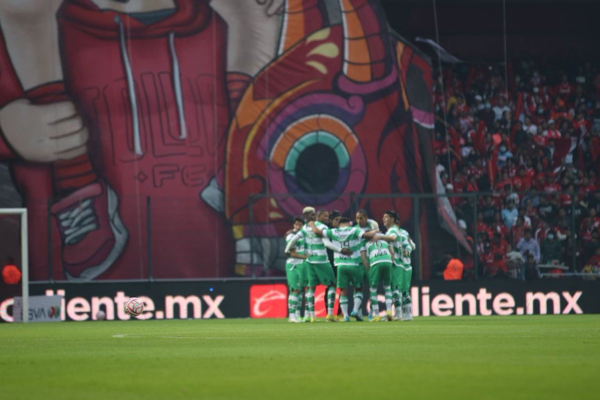 betoruizg's tweet photo. 🚨GIVEAWAY GUERRERO🚨

¡GANA UN PASE DOBLE para el #Santos vs #Toluca! 🎫⚔️👹
 
1⃣ Sigue a @calientesports y a mí 📲
2⃣ Dale 🔁 y ❤️
3️⃣ Comenta este tuit con tu pronostico del partido y el hashtag #MásAcciónMásDiversión 🔥

🎫 ¡Se rifarán DOS PASES DOBLES! 🎫 https://t.co/pgmyDFFv6z