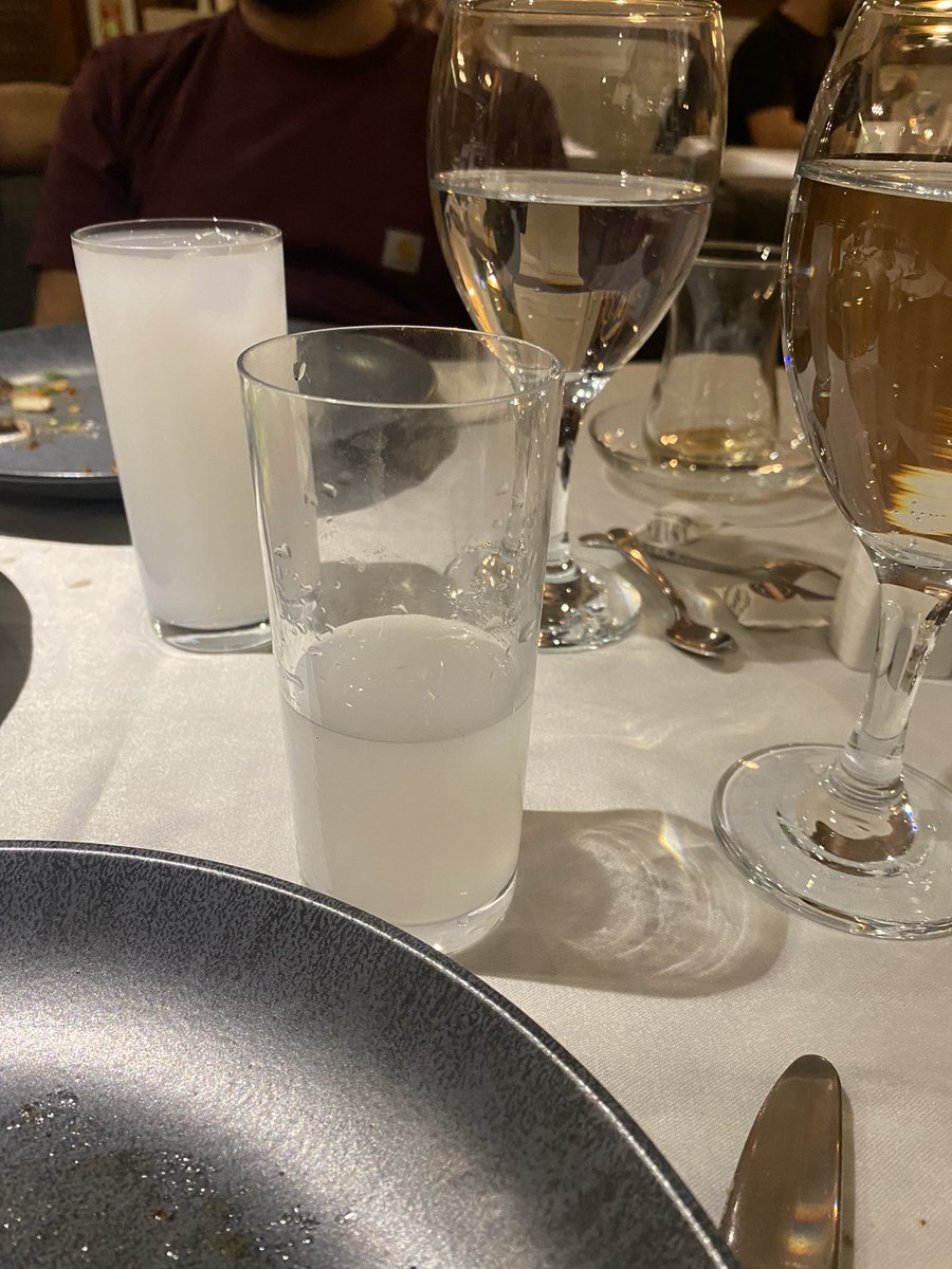 karalarfpl's tweet photo. Bazi cicekler bazi topraklarda yetismiyor malesef.. Herkese iyi haftalar https://t.co/O9XFNhXqN7