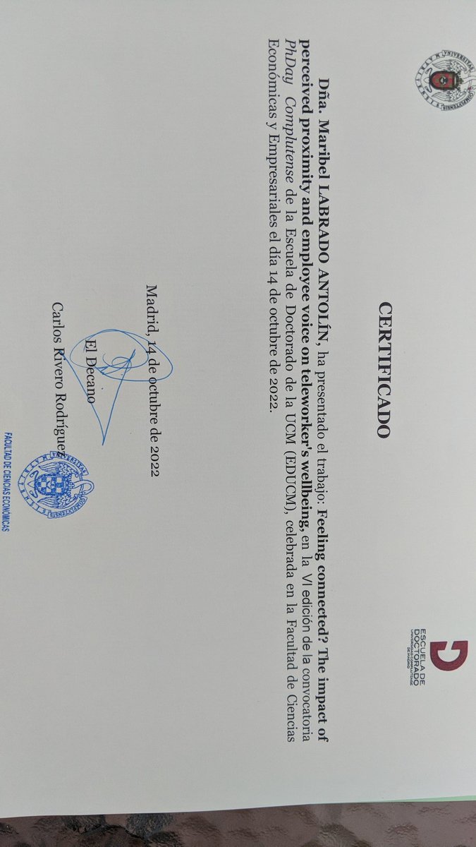 Labrado74's tweet image. He recibido el premio al #PhDay en  @UCM_ECONOMICAS. por mi trabajo sobre #teletrabajo y #bienestar en el trabajo. Siento orgullo, alegría y mucho agradecimiento a mis directores de tesis por todo su apoyo! @unicomplutense