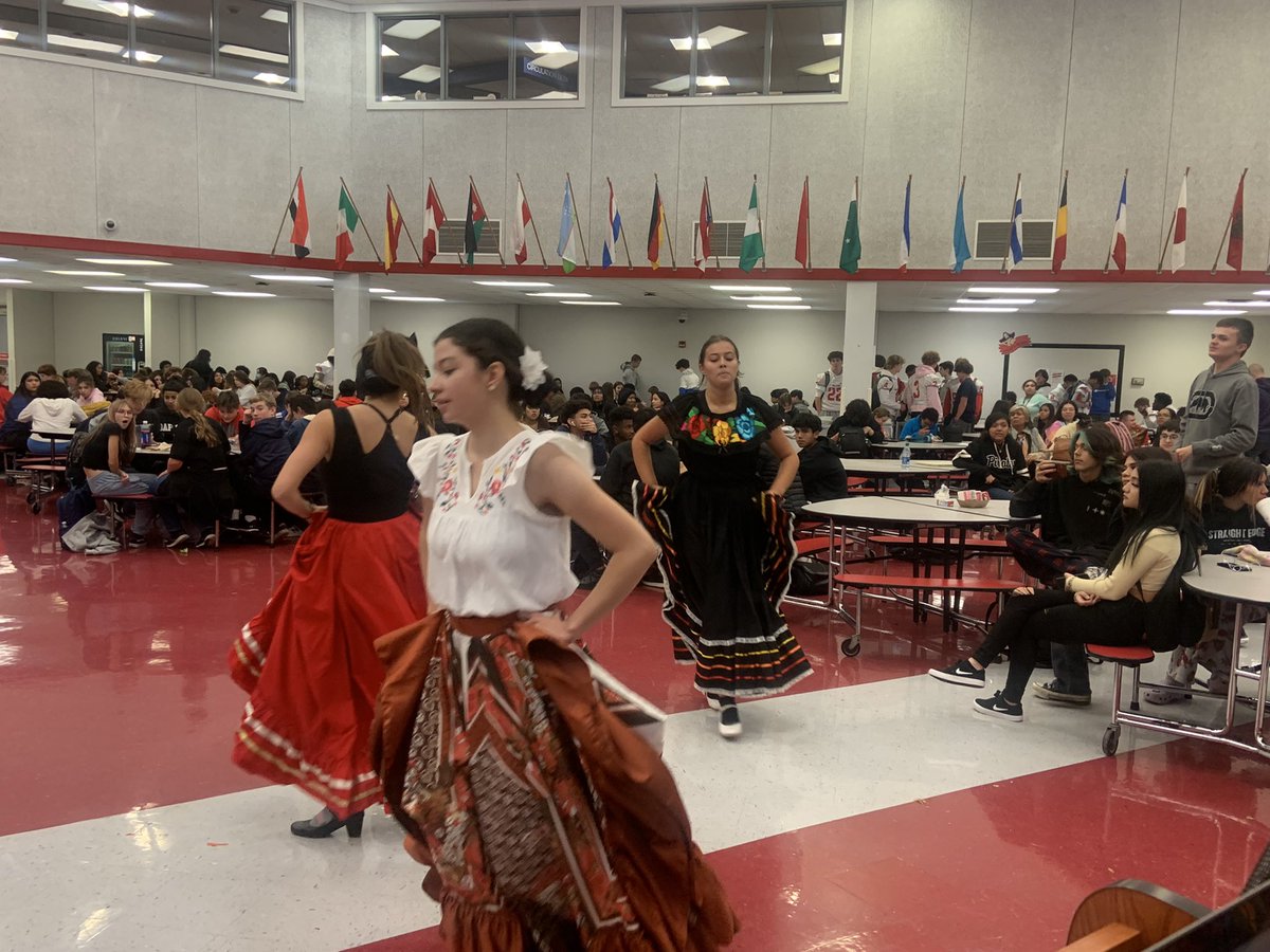EGHS Folkloric Dance Club tweet media