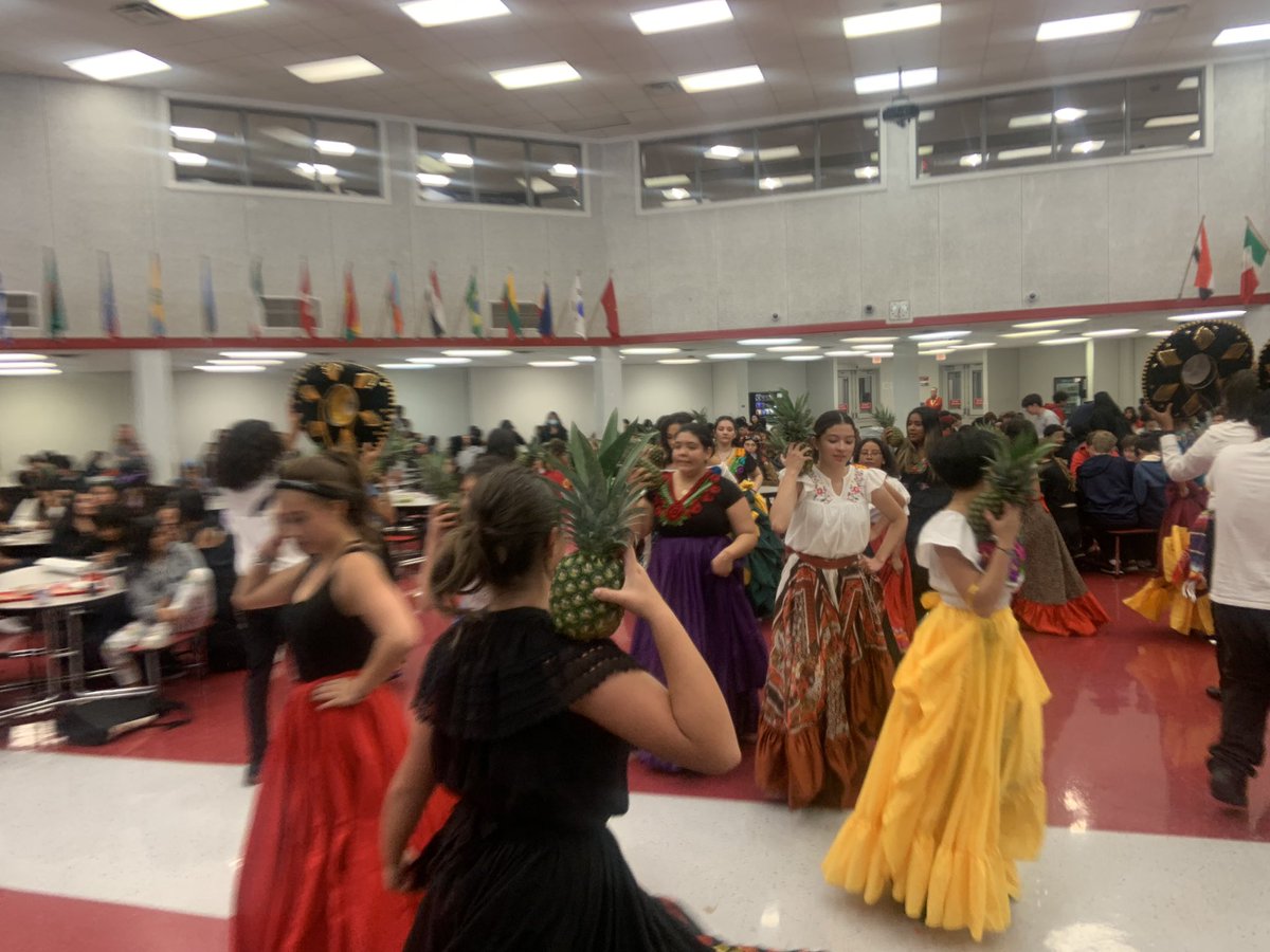 EGHS Folkloric Dance Club tweet media