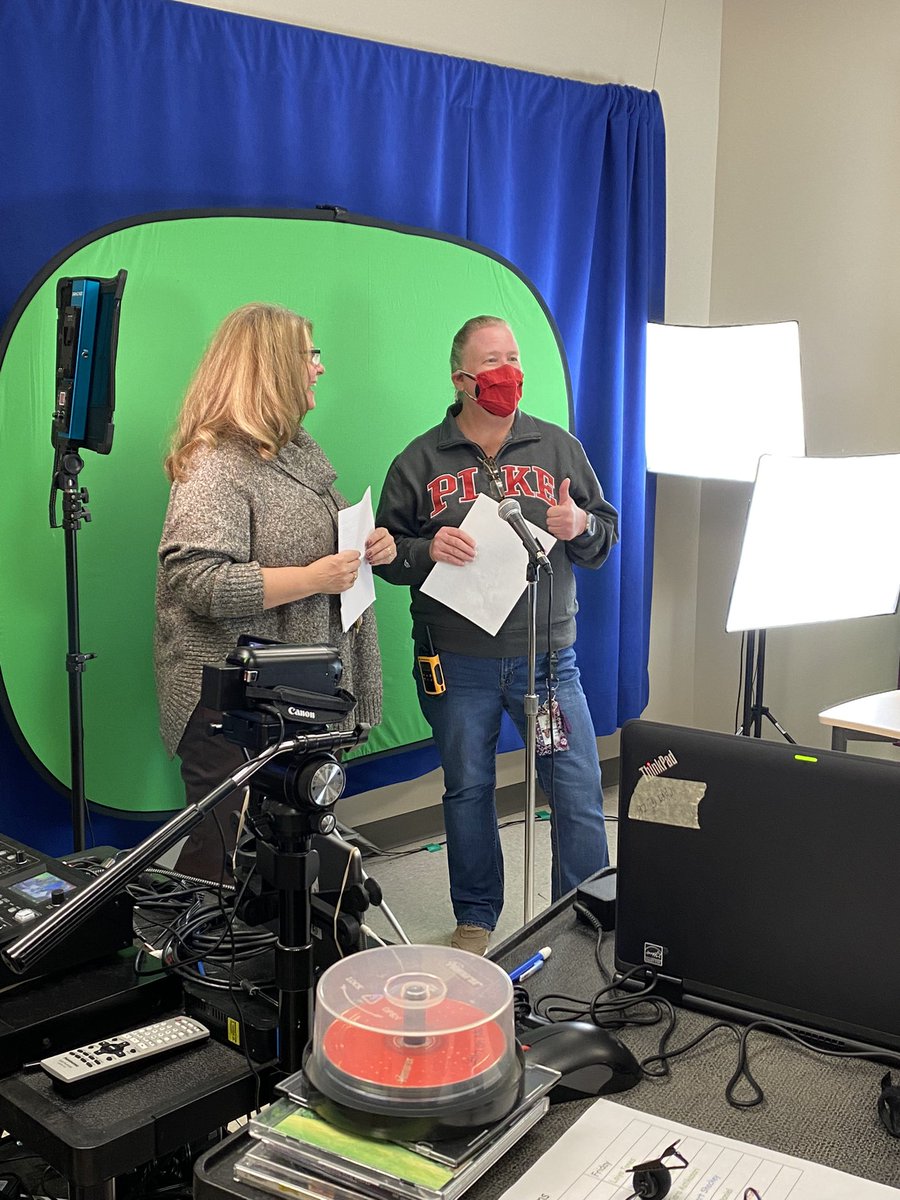 HeatherDecaudin's tweet photo. It’s great to back at it with live Friday announcements! Love hearing all the names for our weekly Life Skill winners. @ECES_Pike #PikeProud https://t.co/LQrpDHYp7s