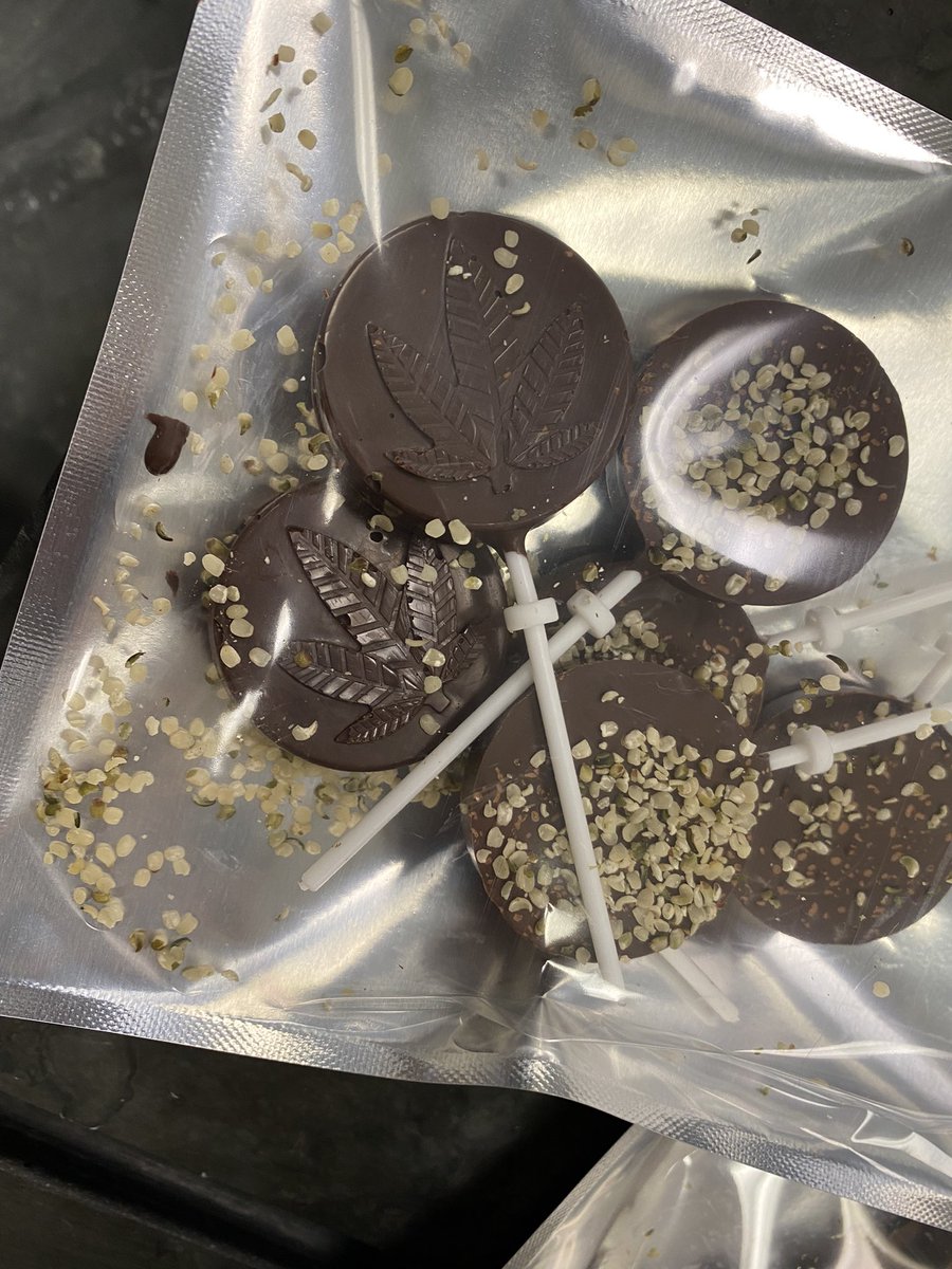 CarlaGarzon7's tweet photo. Here is a peak at some of the hemp based goods my students prepared yesterday @DelVal . I tried the dairy-free chocolates and the syrup today and they were delicious!! #ExperintialLearning https://t.co/KAOr3XBQA6