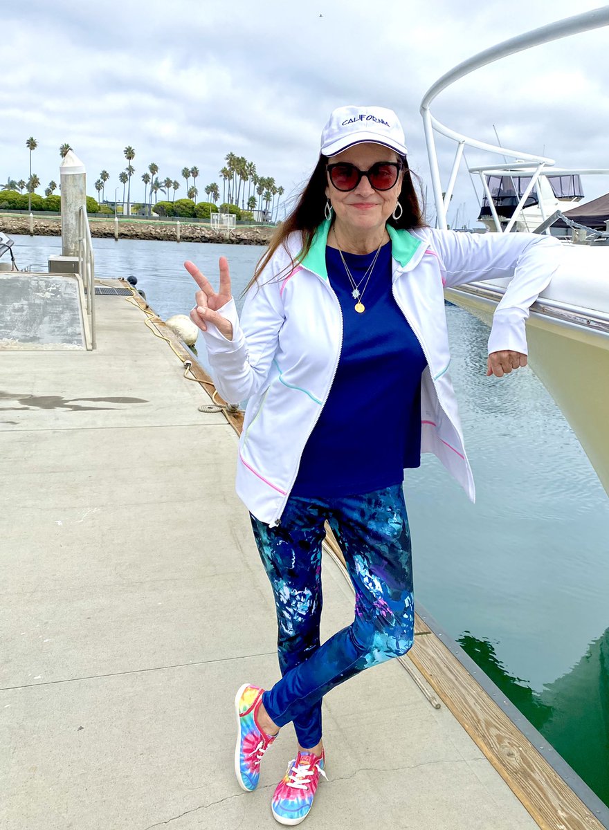 truenorthauthor's tweet photo. It’s going to be a great weekend because I’m going to make it great!
#30SecondsAtTheBeach
#channelislandsharbor
#DiscoverTrueNorth #BeYourOwnMentor
#coastalliving #southerncalifornia
#socalweekend
#SoCal #whalewatching #pacificoceanview #authorslife
#writerscommunity https://t.co/fkrajGiMSX