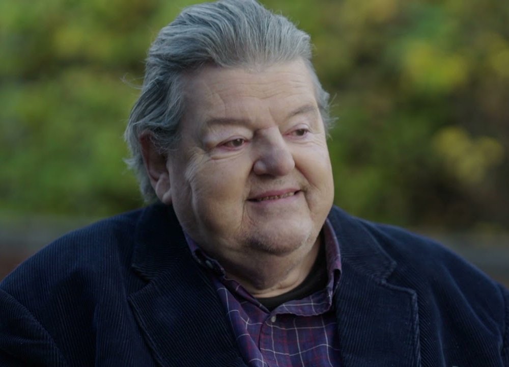 CrisChiqui03's tweet photo. "Credo che la generazione dei miei figli farà vedere i film ai suoi figli. Quindi è probabile che li vedranno ancora tra cinquant’anni. Peccato che io non ci sarò…ma Hagrid sì.“
(Robbie Coltrane)
Ciao Hagrid del mio cuore 💔
#RobbieColtrane #HarryPotter ci mancherai grazie https://t.co/LsW1z3k1R0
