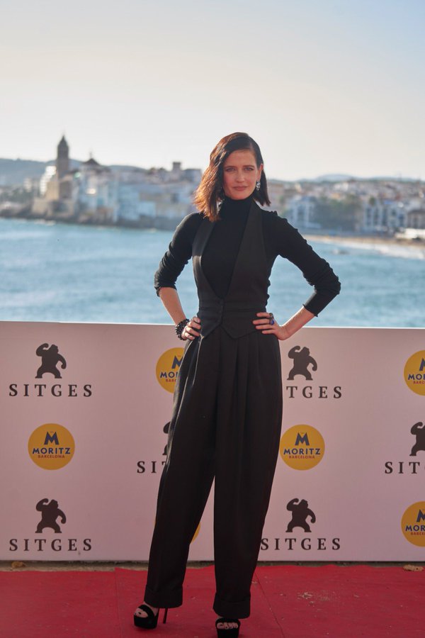 CineenRaccord's tweet photo. [#CinemaFestival] 

#EvaGreen en #Sitges2022 para la presentación de #Nocebo

 #sitgesfilmfestival #festivaldecinedesitges #Sitges22 #catalunya  #sitges #womaninfanlab #cinefantastico #SitgesFilmFestival2022 #Sitges55 #FestivalInternacionaldeCinemaFantàsticdeCatalunya 🦍🍿🇪🇸 https://t.co/AClmMipuDA