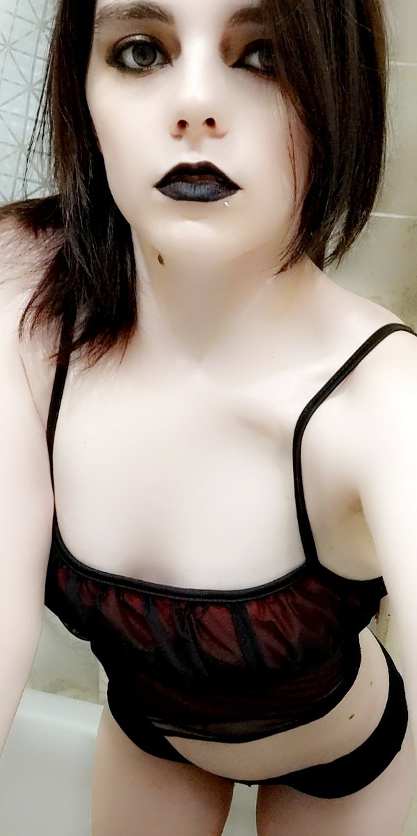 sada_ventrix's tweet photo. @onlyfansnewbs https://t.co/2qZ4lBX7sd https://t.co/lOm9QSSglh