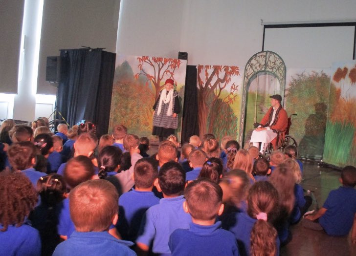 Years 1-3 had the most wonderful experience this afternoon watching @MandMTheatrical performing The Secret Garden! We’ve already booked in The Jungle Book for next year and we can’t wait. Thanks for inspiring the children. #everyopportunity #performingarts @CliffLanePri