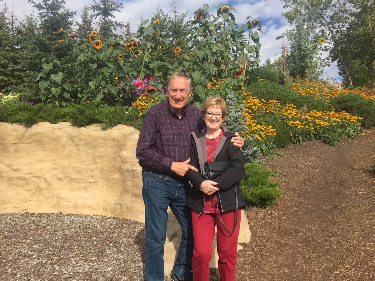 Lisa Hepfner tweet media