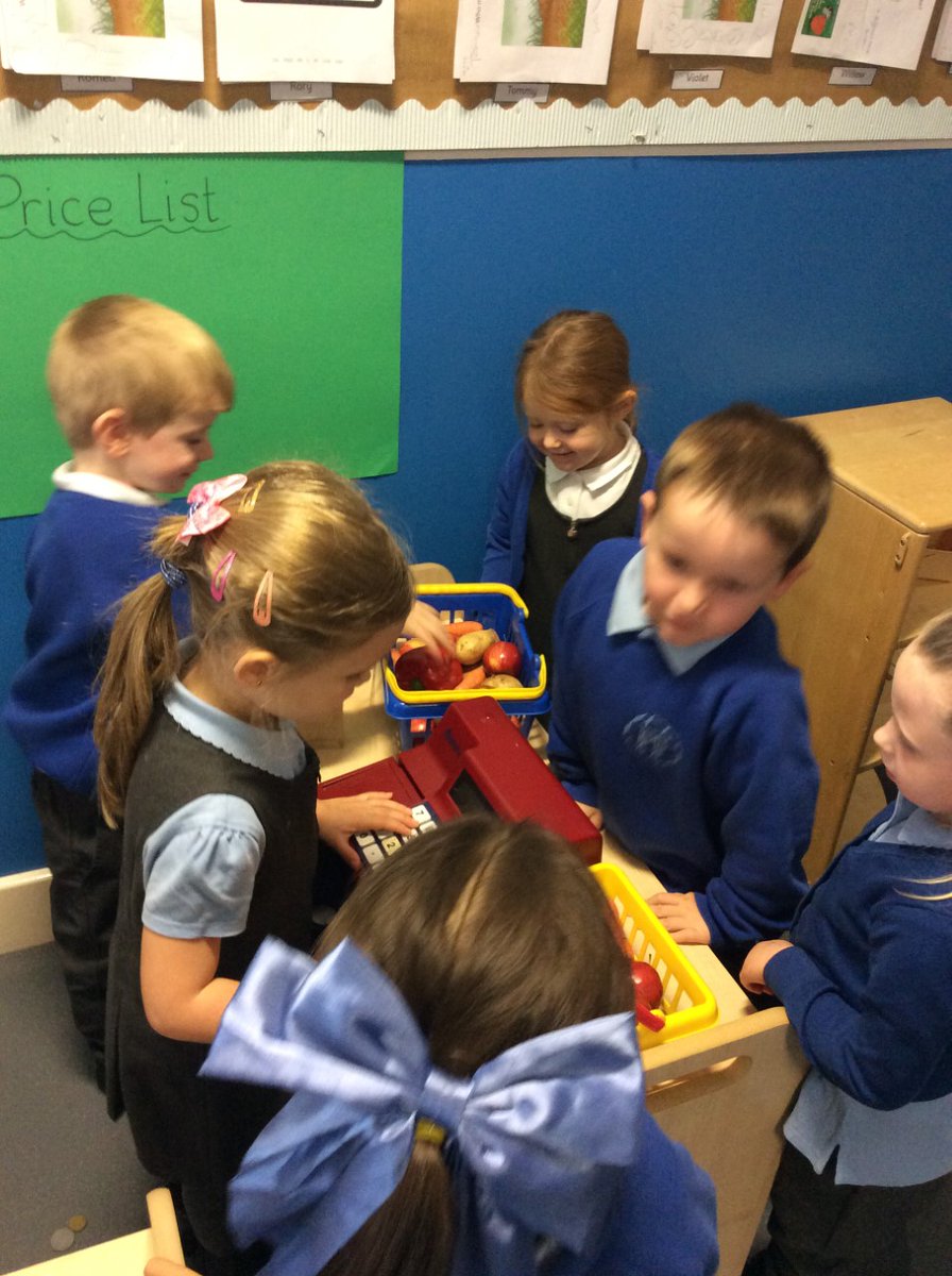 floweryfieldpri's tweet photo. Our EYFS pupil have loved applying their learning in our new farm shop. #ffpsmaths #ffpsphonics #ffpsscience https://t.co/gwa7tlw0ov