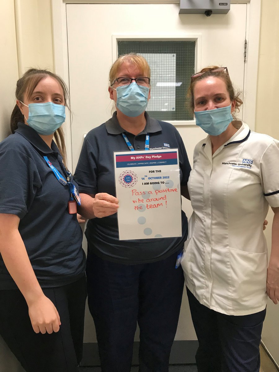 MFT_CSSAHPs's tweet photo. Our AHP therapists working hard at Wythenshawe Hospital spreading their positive vibe on AHP Day! 👏🏥@MFT_CSSAHPs @janwils42401735 @WythenshaweHosp #AHPsDay2022 
#Celebrate 🏅#Appreciate ❤️#Connect🗨️#Inspire 💡 https://t.co/H1haBA1QQa