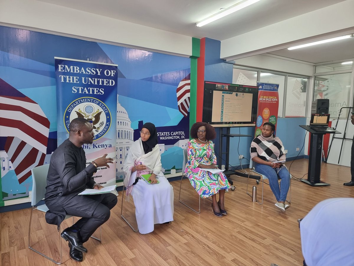 missyHaroona's tweet photo. It was great to meet young people passionate about #climatechange
We however have a long way to go. Govornment,donors and the CSOs must move from talk to action as we gear up for #COP27
Great to have met you @funsosomorin @IreneAmoke Dorothy Gisae.
@EisenhowerKenya #efday https://t.co/s0GtqJwPcA