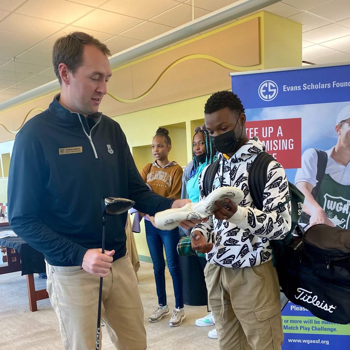 WGAESF's tweet photo. Youth caddie programs change lives. ⁣
⁣
Our Caddie Recruitment Team was at Chicago State University yesterday talking about Chicago Public Schools students about the benefits of caddying. https://t.co/r3SojkKFSw
