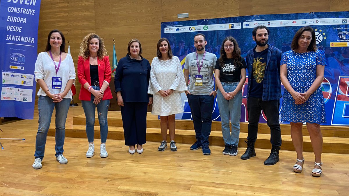 La juventud es el futuro, pero también el presente 🙋‍♂️🙋‍♀️

📸 Participamos en la inauguración del <a href="/eyesantander_/">EYESantander</a>, que reunirá este fin de semana a más de 1.000 jóvenes europeos🇪🇺 

👉 Nuestra obligación es que sus reivindicaciones lleguen a las instituciones europeas 

#PRCantabria