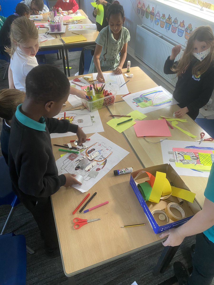 BalgreenPrimary's tweet photo. #primary4b had a super fun Friday morning creating their own reflective backpacks to teach us all about keeping safe..and ended it with trip to the park. What a way to end the term! https://t.co/4rcu6QMm3Z