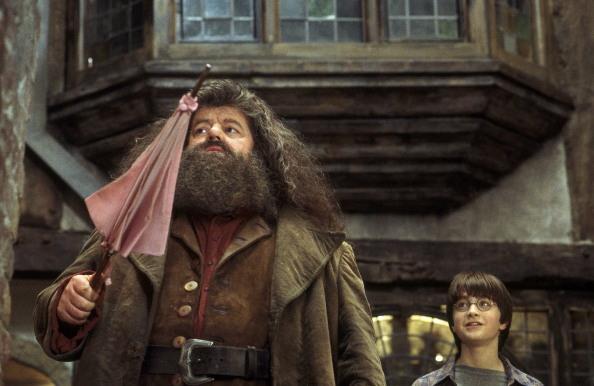 Daniel Radcliffe pays tribute to the late Robbie Coltrane:

“Robbie was one of the funniest people I’ve met and used to keep us laughing constantly as kids on set. I feel incredibly lucky that I got to meet and work with him and very sad that he’s passed.”