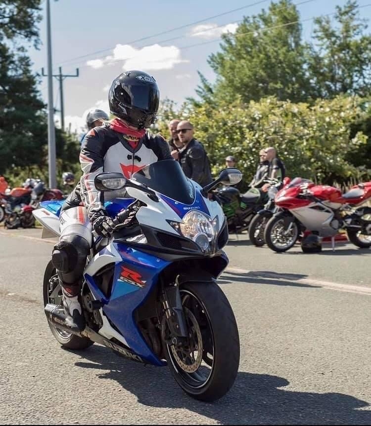 wheelsisters's tweet photo. We just wanna have suits! 😍 
---------

#mxgirl #racegirl #mxlife #braap #bikelife #bikergirl #motocross #mx #motolife #womeninmotorsport #powergirl #wheelsisters #racegirl #girlpower #motocrossgirl #endurogirl #mx #supermoto #harley #sumo #braap #fim #girlswhorace #girlracer https://t.co/JT8RS6uATw