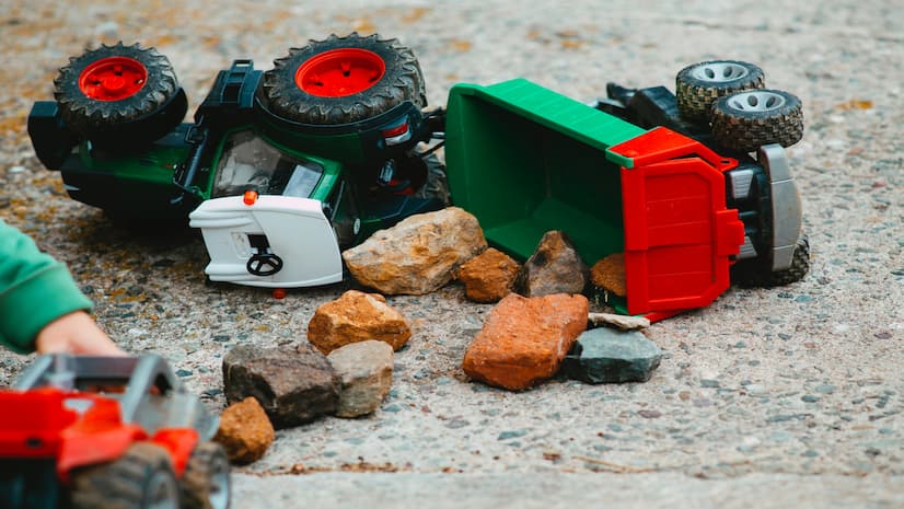 CrstaCampbell's tweet image. 𝘼𝙇𝙀𝙍𝙏! Recent Microsoft cumulative updates result in a crash for ArcGIS Pro 2.8.x and 2.9.x users when changing symbology. This #ArcGISBlog provides information about the crash and what Esri recommends that customers do.  esri.social/xQeo50LafFG #EsriWater