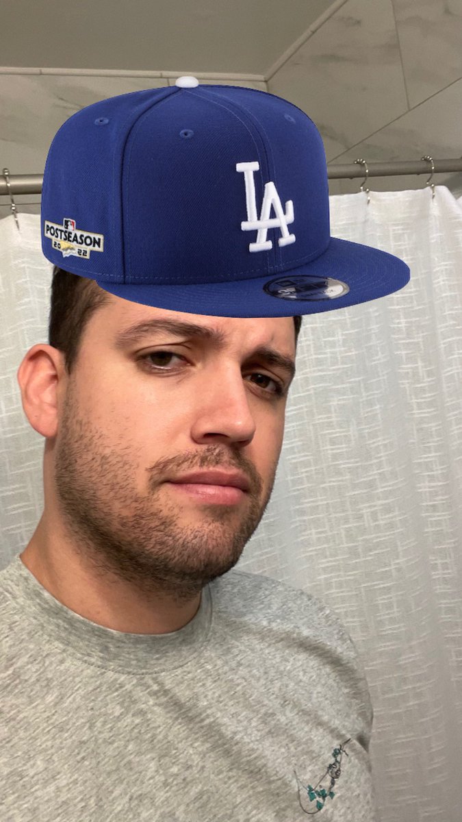 tim 🀣 tweet media