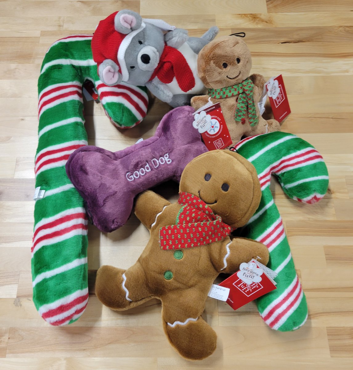 Fluff &amp; Tuff Christmas Toys have landed! Grab them now before they are gone for the season❤️ kingdukes.com/pages/search-r… #dogtoys #christmas