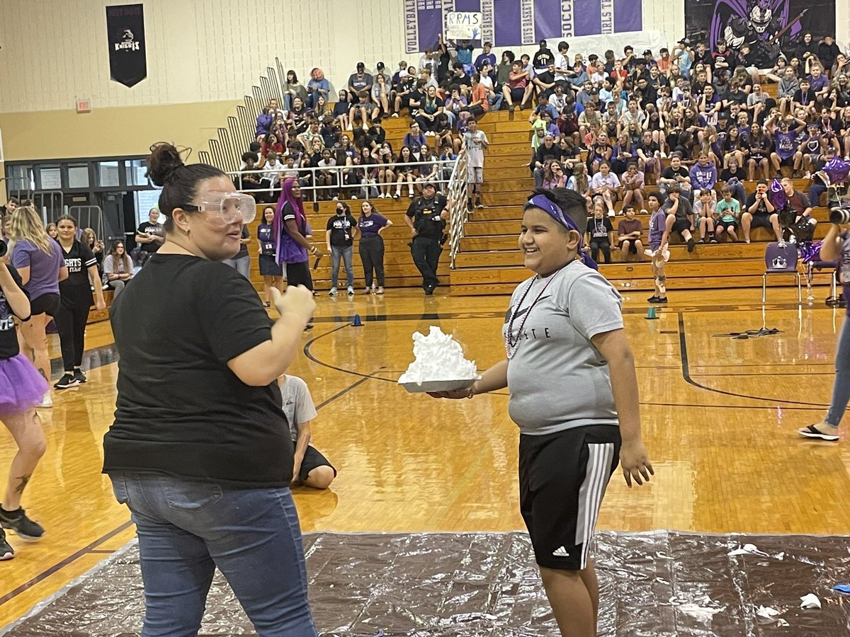 Abby Darling tweet media