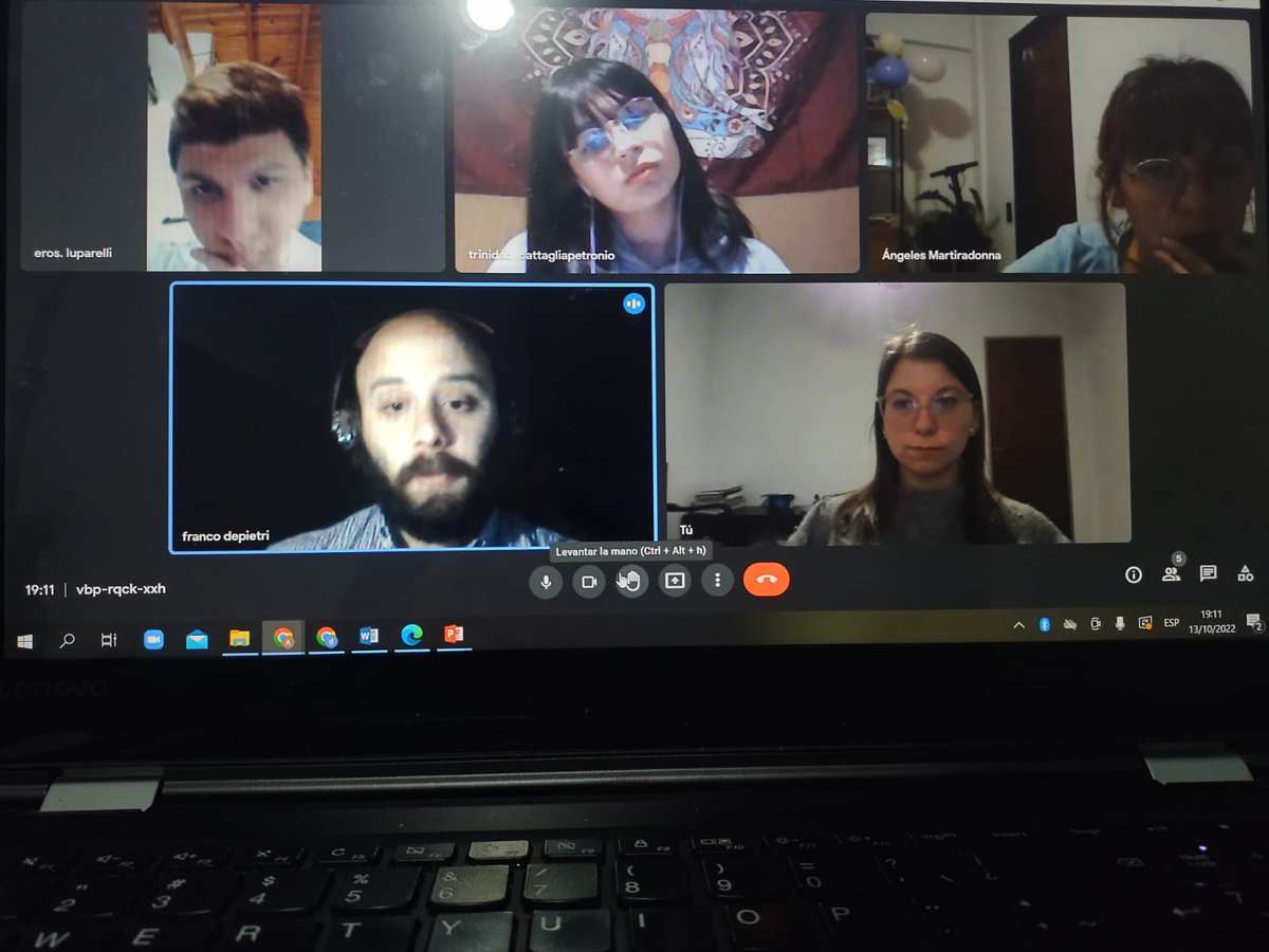 En el día de ayer tuvimos una charla con alumnas/os del Colegio Stella Maris de Munro, que van a participar en el modelo de Naciones Unidas representando a Dinamarca, capacitandoles sobre el sistema penitenciario, el acceso a datos públicos y el uso de datos personales 
<a href="/iriunlp/">Instituto de Relaciones Internacionales - UNLP</a>