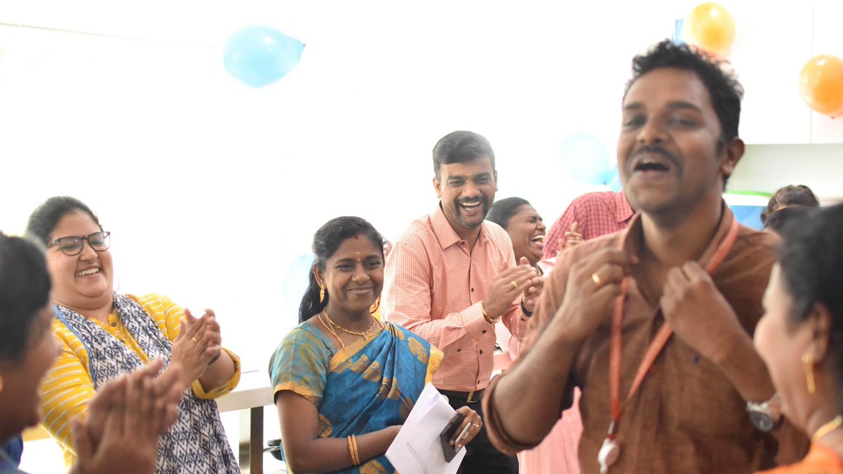 RecruitingThere's tweet photo. Elsevier's tech team is made up of #softwareengineers, #UX specialists, #dataanalysts, and many more. With a wide range of tech jobs, there is a part to play in our tech hubs in #Bengaluru and #Chennai. https://t.co/f77iqhgcyW
#elsevier #hiring https://t.co/waXjZD0M2I https://t.co/ZZ6iGJibeP