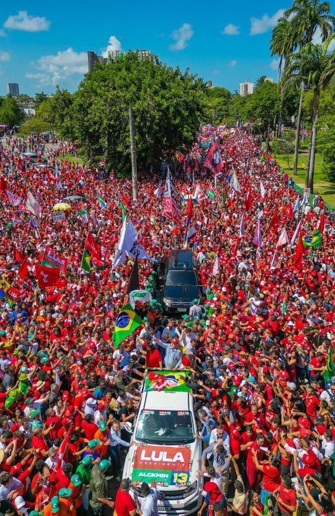 SergioAJBarrett's tweet photo. É Pernambuco, é o Nordeste, é o Brasil com Lula. 
O País logo vai estar festejando a Vitória da Esperança e da Democracia https://t.co/4Sy3WnsF2d