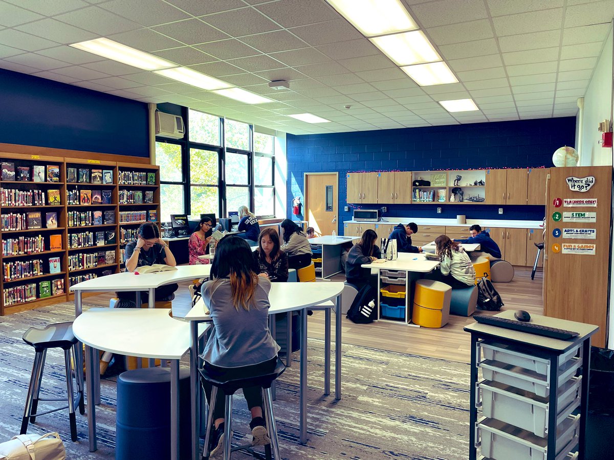 Period 8 rocked their reading in the comfy newly revamped JFK library this afternoon! Thank you, Mrs. Phillips. What a great day! <a href="/JFK_Bethpage/">JFK Middle School</a>  #grade7