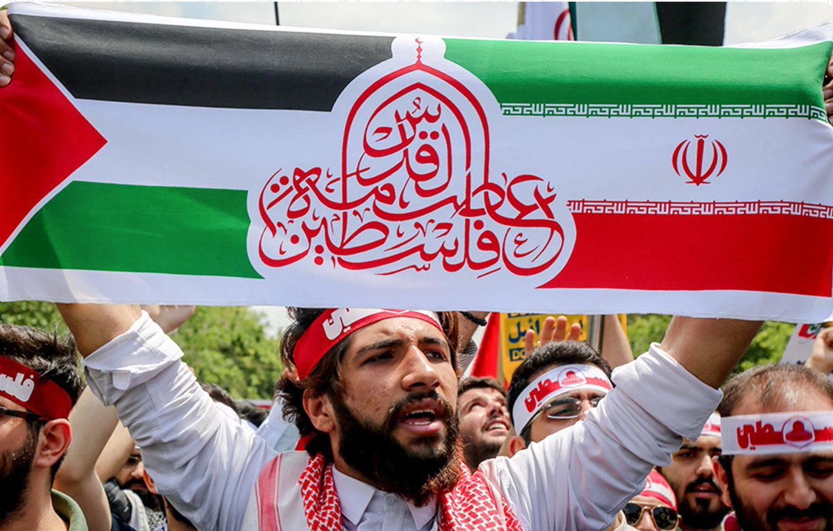 TheRizwanTalks's tweet photo. "Our Revolution is an Islamic Revolution. It does not look to see whether the #Palestinian nation is Shi’a or Sunni. 
It defends them in any case. It defends any #Muslim community that moves for Islam in any part of the world.."
-Ayatollah Khamenei
#ProphetForUnity #ProphetForAll https://t.co/nuq63Gz5M2
