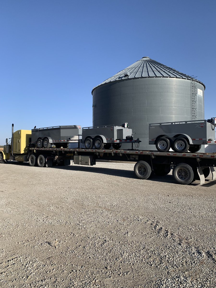 VyhEquip's tweet photo. 3 Thundercreek fuel trailers came in yesterday, another load coming in next week Vyhnalek Equipment https://t.co/QIoPv6ovjU