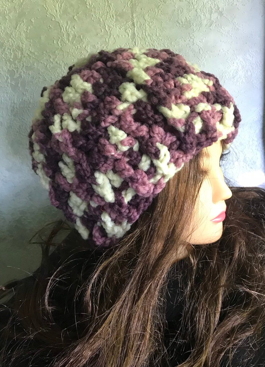Mynecklace's tweet photo. uit mijn #etsy shop  #purewoolbeanie #warmewintermuts #chunkyhat #wintermuts #oversizedbeanie #mystyleunlimited https://t.co/qw7GeYK3tq https://t.co/zBV34lrAB6