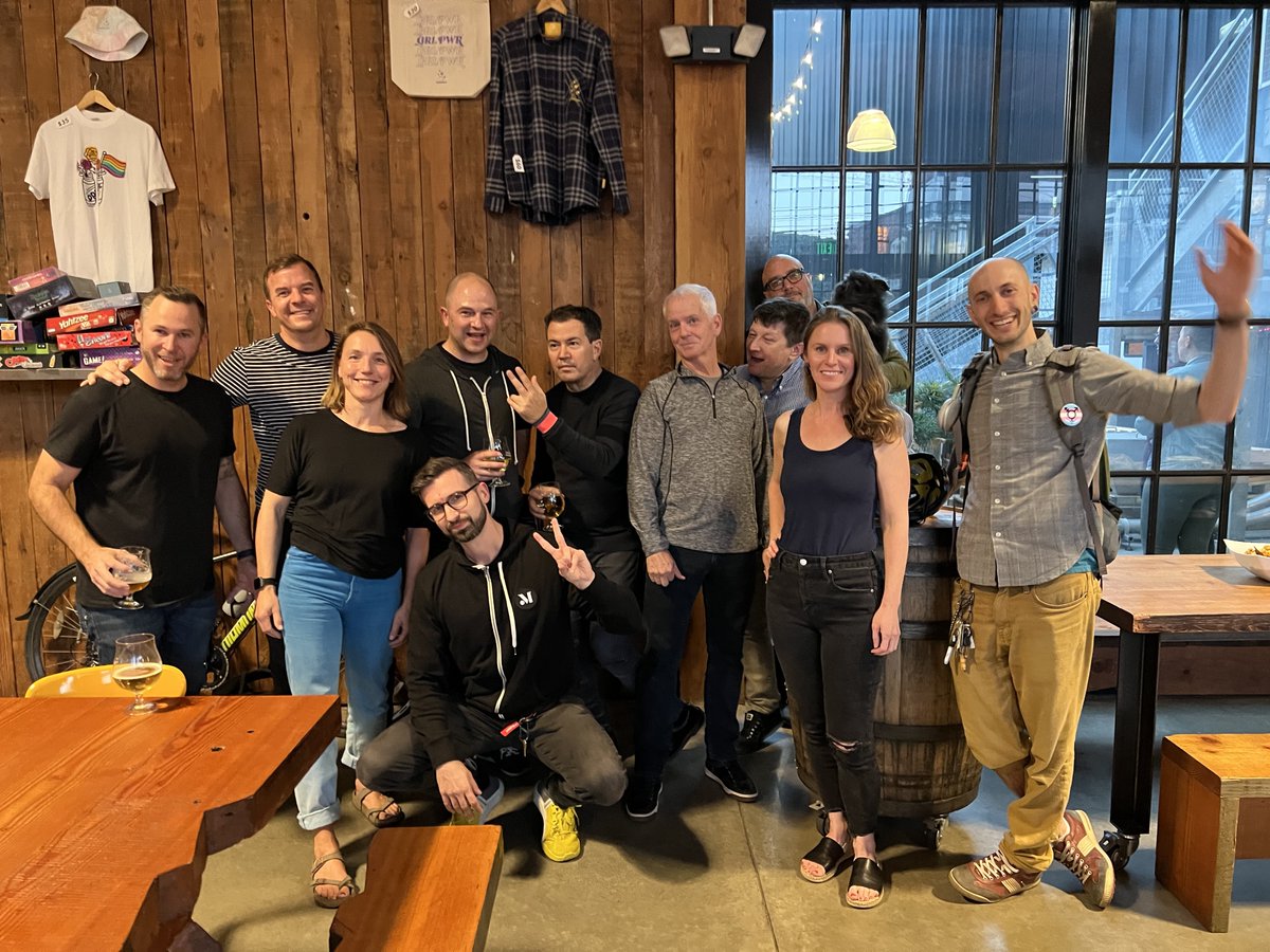 modatx's tweet image. Glad to see our new book at a frog/MSFT alumni meet-up in Seattle!
Do you have your free copy of This Chainsaw Cannot Fly? moderniststudio.com/book/