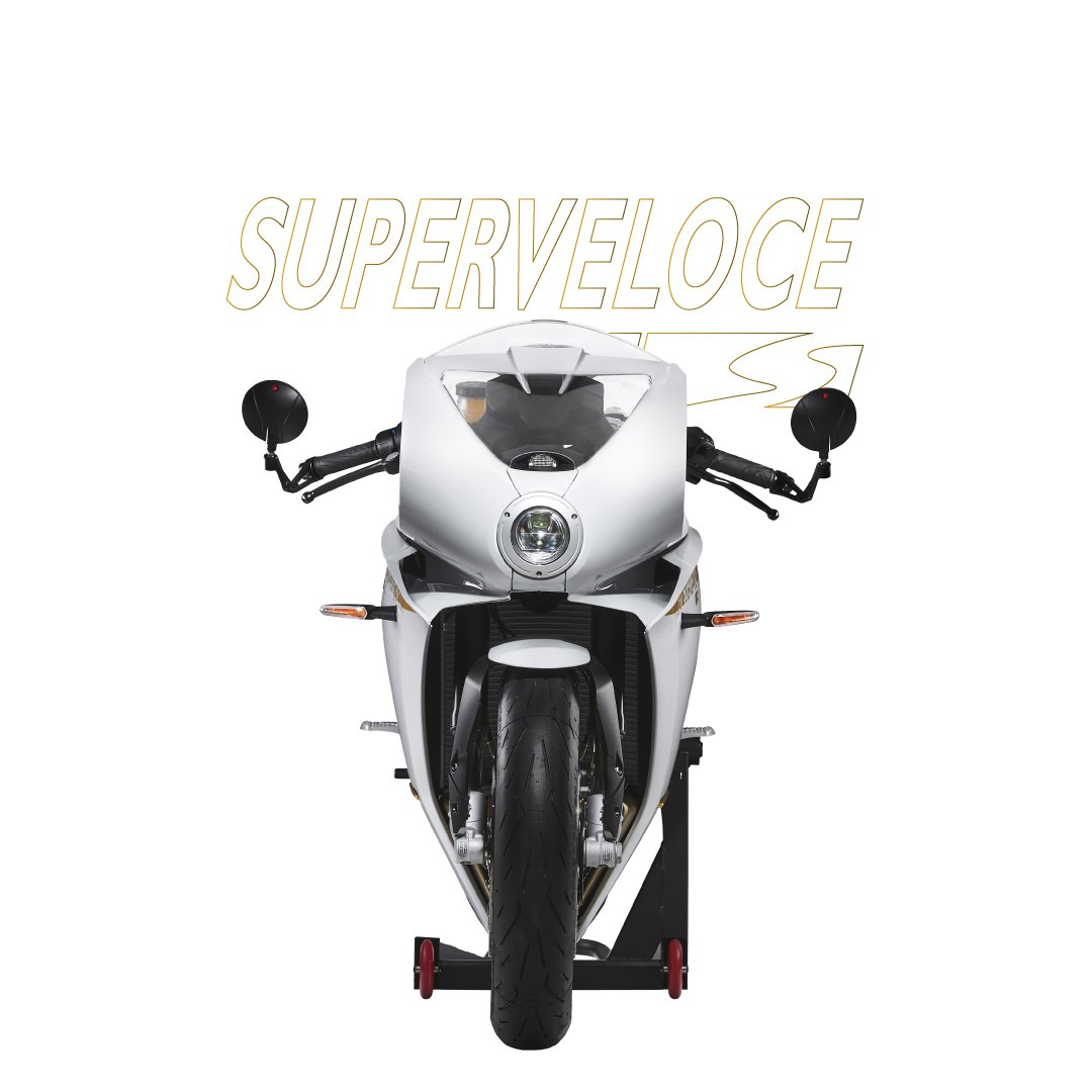 DLGMOTOART's tweet photo. El grupo óptico delantero de la Superveloce 800 se caracteriza por un único elemento elíptico full LED de doble función. La luz de posición, también LED, está integrada en el soporte del salpicadero. ¿Quieres saber más? Entra a https://t.co/pBZhCpDnzC. https://t.co/ulQaw8WH1h