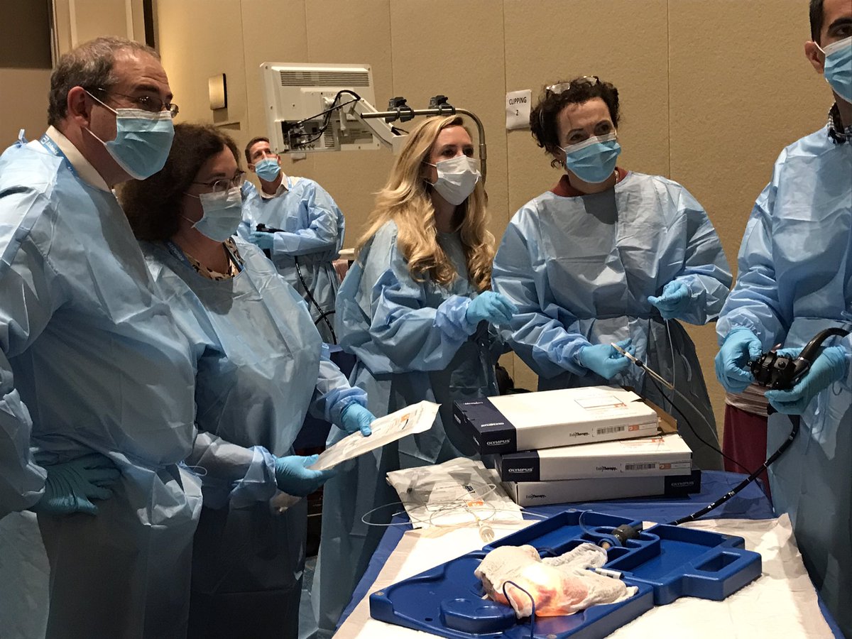 So proud that faculty @CleClinicKids continue to lead the Hands On Endoscopy course at the annual meetings of #NASPGHAN22. Dr. Kay as Director, and now Dr. Barry as skilled endoscopy instructor.