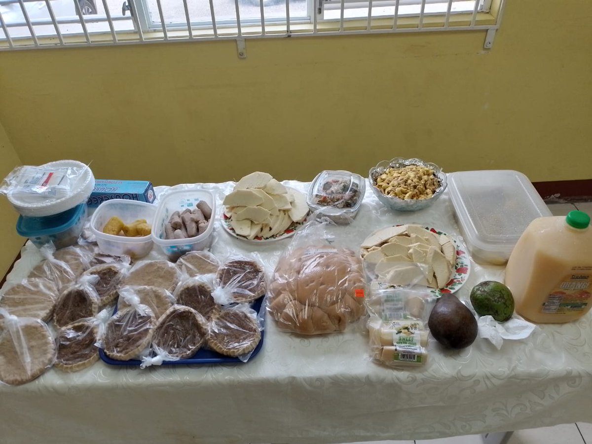 ItzmellEcc3's tweet photo. Region 3 is endorsing heritage through food 😁😁
A region that eats together, stays TOGETHER!
#HeritageDayatECCJA #Region3
@ECCJA https://t.co/6c4ryLu59f