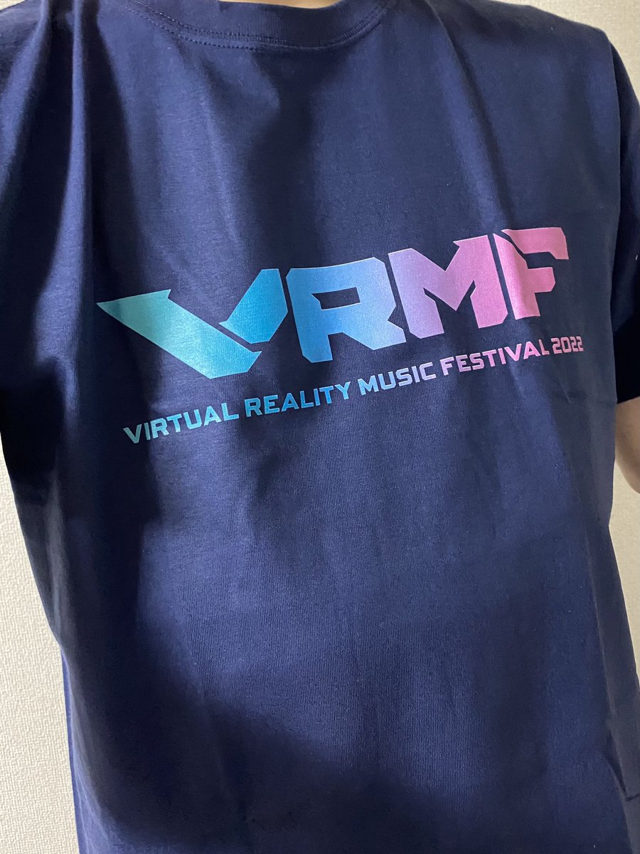 ecochin's tweet photo. #VRMF リアルTシャツ😆😆😆 https://t.co/oC7cTE74iY