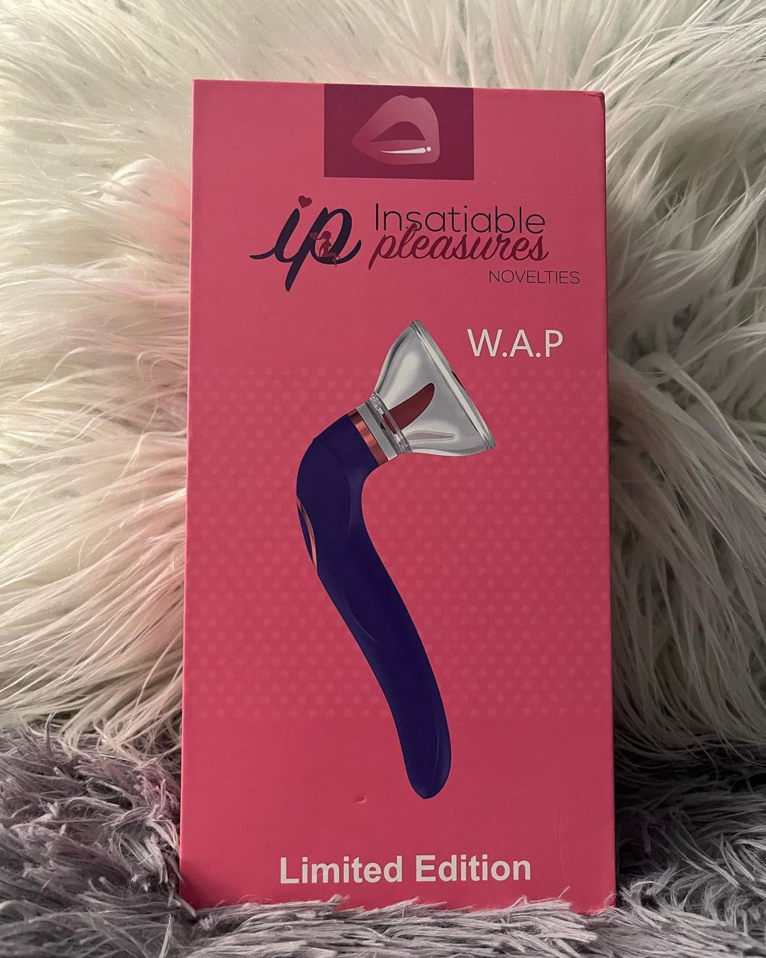 1 pic. #Repost @_sexy_education --- NEW TOY ALERT 🚨! Thanks, @kinkyhut_com! 💋💋💋 Oh, she’s from a black female-owned toy company! @insatiablepleasuresnovelties #kinkcommunity #kinkytoys #sextoyss #pleasureproducts #selfpleasure #vibrators #dirtymouth #sexualfreedomawards https://t.co/J1pRDg9xA6