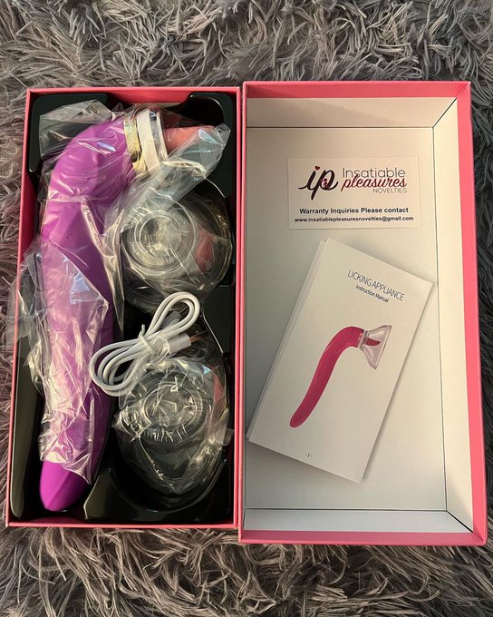 #Repost @_sexy_education --- NEW TOY ALERT 🚨! Thanks, @kinkyhut_com! 💋💋💋 Oh, she&rsquo;s from a black female-owned<a href="/tag/repost"class="tags">#Repost</a><a class="tags" target="_blank" title="On Twitter" href="/?out=eyJ0eXAiOiJKV1QiLCJhbGciOiJIUzUxMiJ9.eyJpYXQiOjE3MjYzNzg0MTYsImlzcyI6InR3cG9ybnN0YXJzLmNvbSIsIm5iZiI6MTcyNjM3ODQxNiwiZXhwIjoxNzU3OTE0NDE2LCJyZWRpcmVjdF91cmwiOiJodHRwczovL3R3aXR0ZXIuY29tL19zZXh5X2VkdWNhdGlvbiJ9.3pfknPhqe_NS_9wuB0kOZY8bGaBJq15gpHaaSeWwXcBbullLc6aygncgBBQDzmYDNvJi58CaOUl3SDHiCkuJMA">@_sexy_education</a><a href="/tag/vibrators"class="tags"><span>#vibrators</span></a><a href="/tag/selfpleasure"class="tags"><span>#selfpleasure</span></a><a href="/tag/dirtymouth"class="tags"><span>#dirtymouth</span></a><a href="/tag/kinkytoys"class="tags"><span>#kinkytoys</span></a>