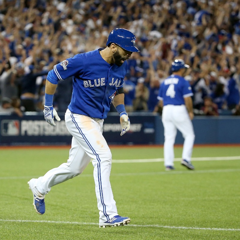 BlueJays's tweet photo. 📽️ An unforgettable inning featuring an unforgettable Bat Flip 🐐