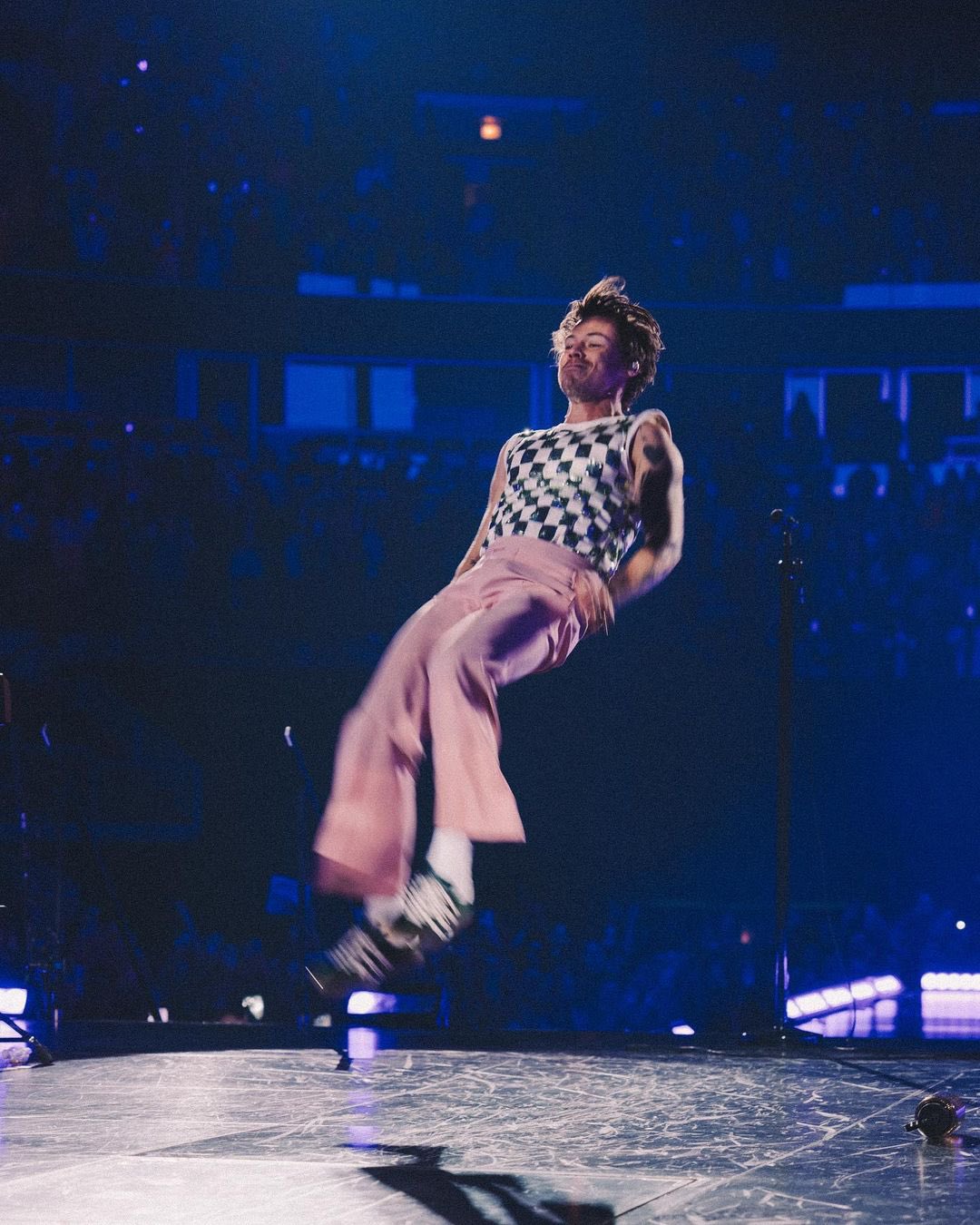 Harry Styles. on Twitter "Love On Tour. Chicago IV. October, 2022. https//t.co/9YdiiqPFjA