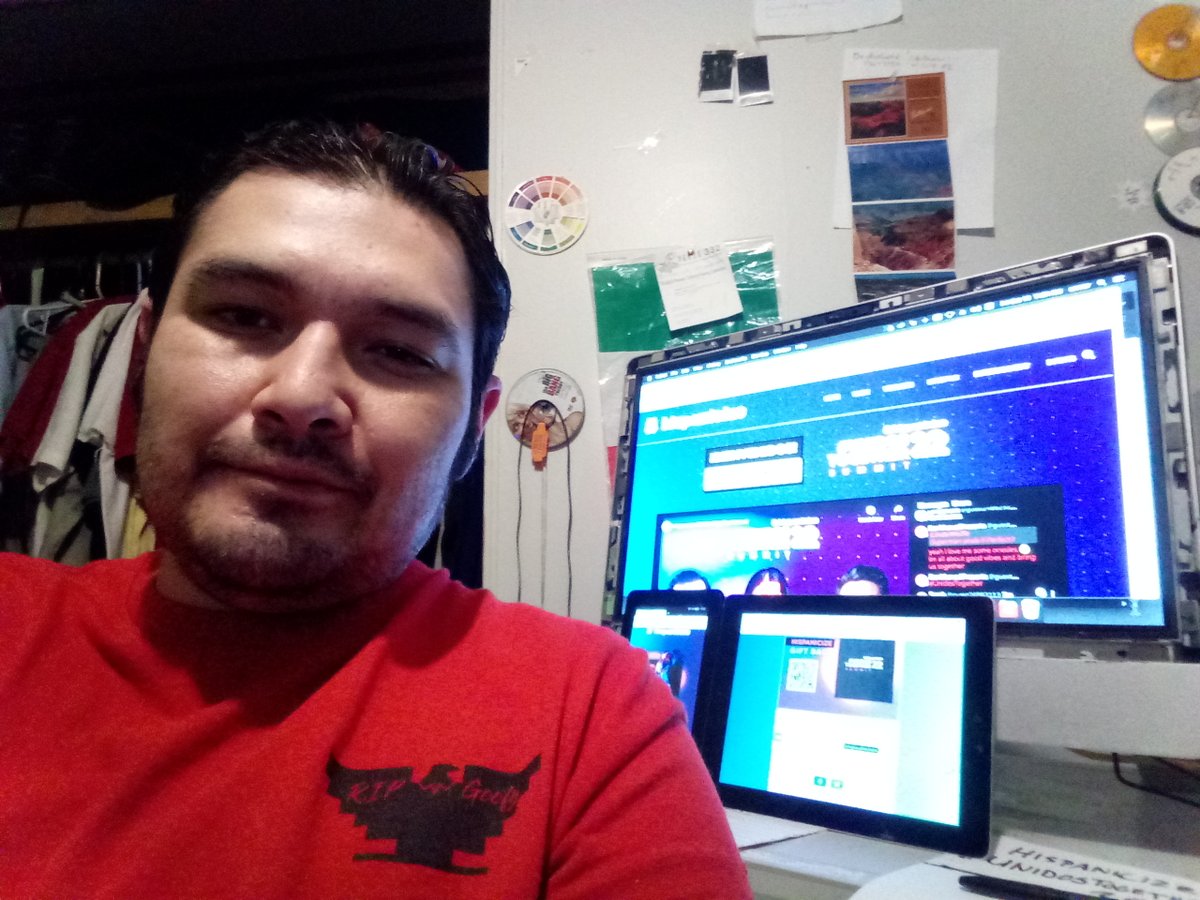 SamChavez316's tweet photo. @Hispanicize Wish I was there in person. But Virtually Im there :) Congrats to all the Speakers #UnidosTogether
I got my notepad for notes ready. #Hispanicize #HispanicHeritageMonth https://t.co/djl0FD9eti