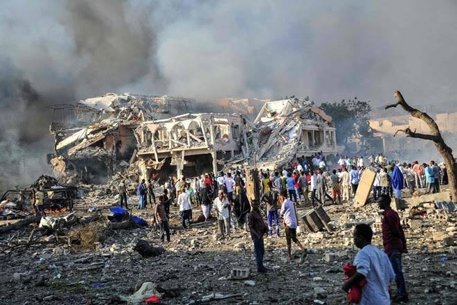AQorah's tweet photo. Today is the 14 October, a day in which over 700 Somalis were massacred by murderous terrorist and merciless criminals. Those who committed that felonious crime and turned the thriving life of #soobe business area into briquettes are still telling us their deceptive rhetorics. https://t.co/et4k2pmPU7