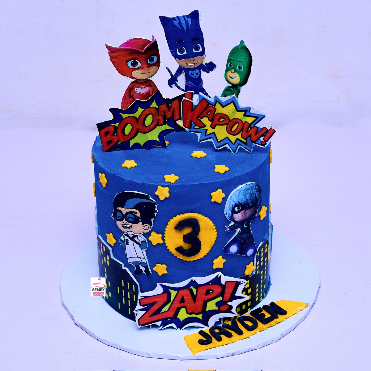 I_am_semex's tweet photo. Pj mask ๐บ themed cake.
Happy Birthday, Jayden @king_ifi
Cake: Semex Cakes
#buttercreamcake #buttercream #Pjmaskcake #pjmask #chocolatecake #chocolate #vanillacake #vanilla #Lagosbaker #Sangobaker #naijabaker #semexcakes #semexcakes2022 https://t.co/NTu4FASXe4