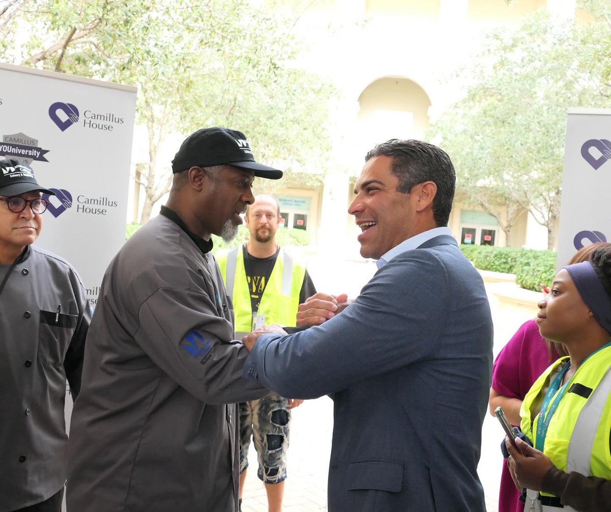 FrancisSuarez's tweet photo. Today we have committed $2M to @CamillusHouse in an effort to make Miami the first major city in America to achieve functional zero homelessness. This money will go towards expanding bed capacity, workforce development, and educational programs to create a #MiamiForEveryone https://t.co/S7CsBrxqE5