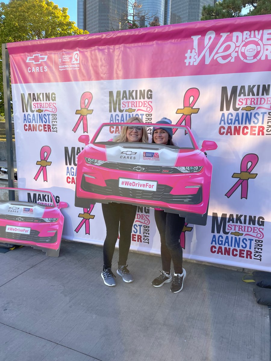 NatalieVanStee1's tweet photo. #WeDriveFor making a difference with your best friend! #BreastCancerAwareness https://t.co/8HuSBWhjtW
