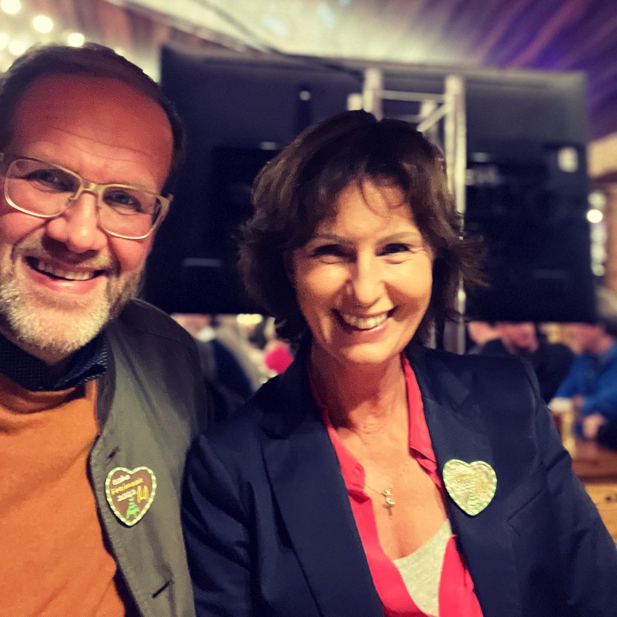 claasrohmeyer's tweet photo. Ischa Freimaak 🎡❤️🎠

#IschaFreimaak #Bremen @CDUBremen https://t.co/u5g9ucGjrT